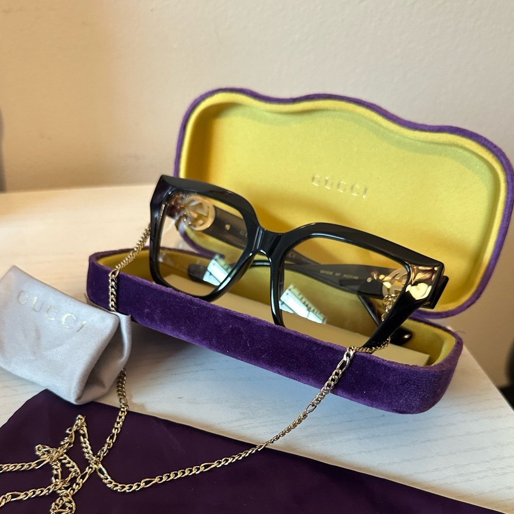 AUTHENTIC Square Optical Frame Gucci Glasses without any prescription